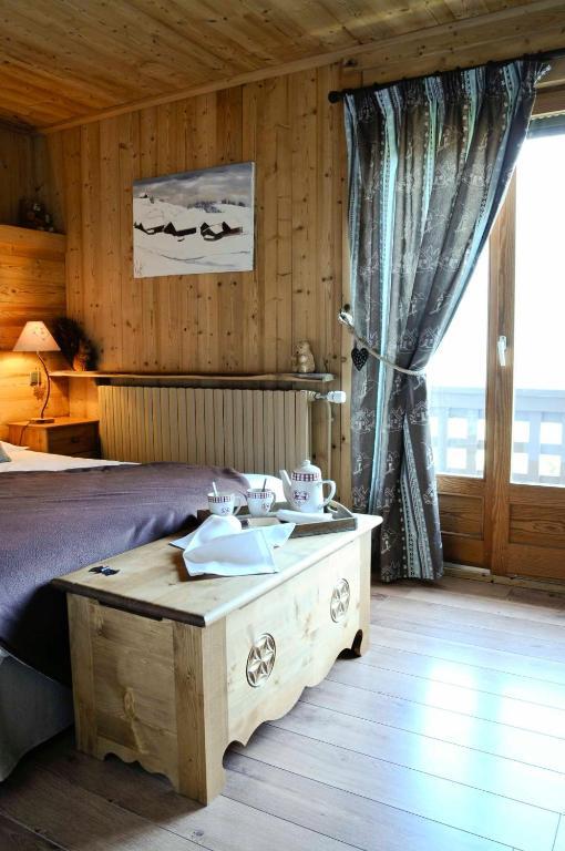 La Ferme D Emilienne Panzió Sallanches Szoba fotó